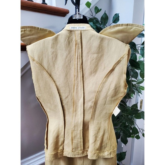 Nuova Stella Women's Cream Polyester Short Sleeve Blazer & Skirt 2 Pc's Suit S - Picture 7 of 12